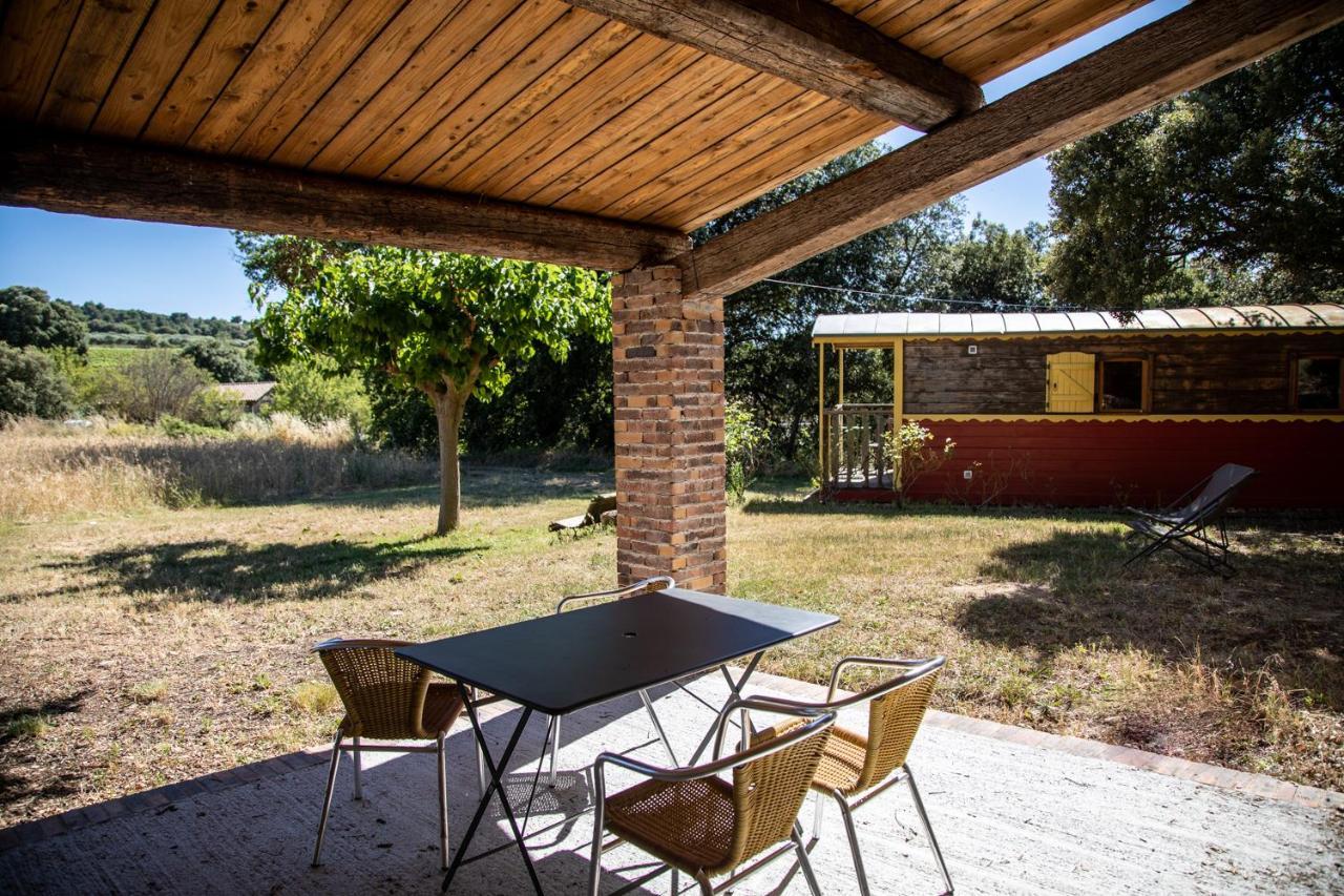 Domaine Les Perpetus Villa La Tour-dʼAigues Exteriör bild