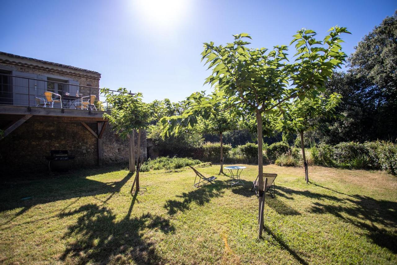 Domaine Les Perpetus Villa La Tour-dʼAigues Exteriör bild